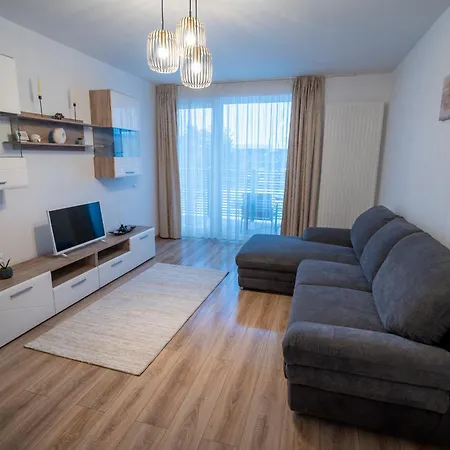 Barrique 19 - Breakfast Delivered & Minibar - Mall Area-3